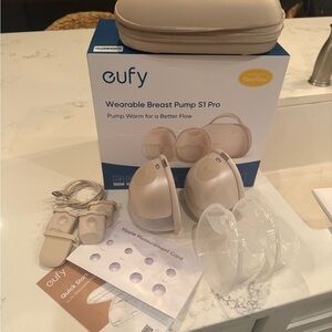 Eufy Wearable Breast Pump S1 Pro - Cream